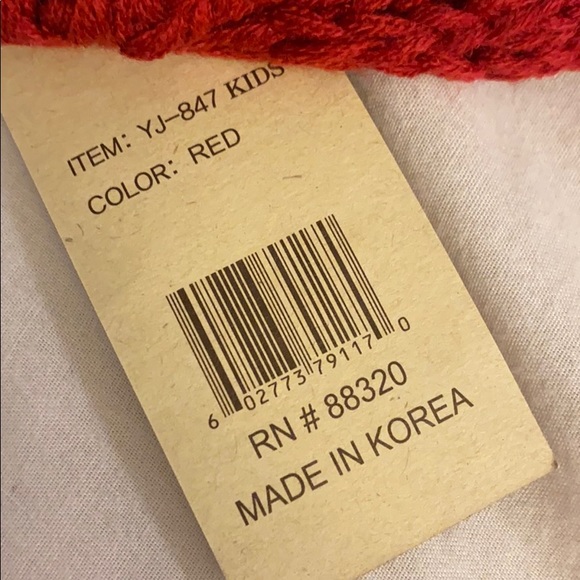 CC Kids Red Cable Knit Beanie NWT - Picture 3 of 3